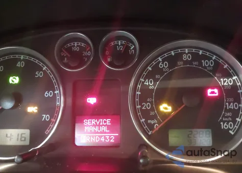 2004 Volkswagen Passat Glx from USA, damaged, VIN WVWYH63B74E012876